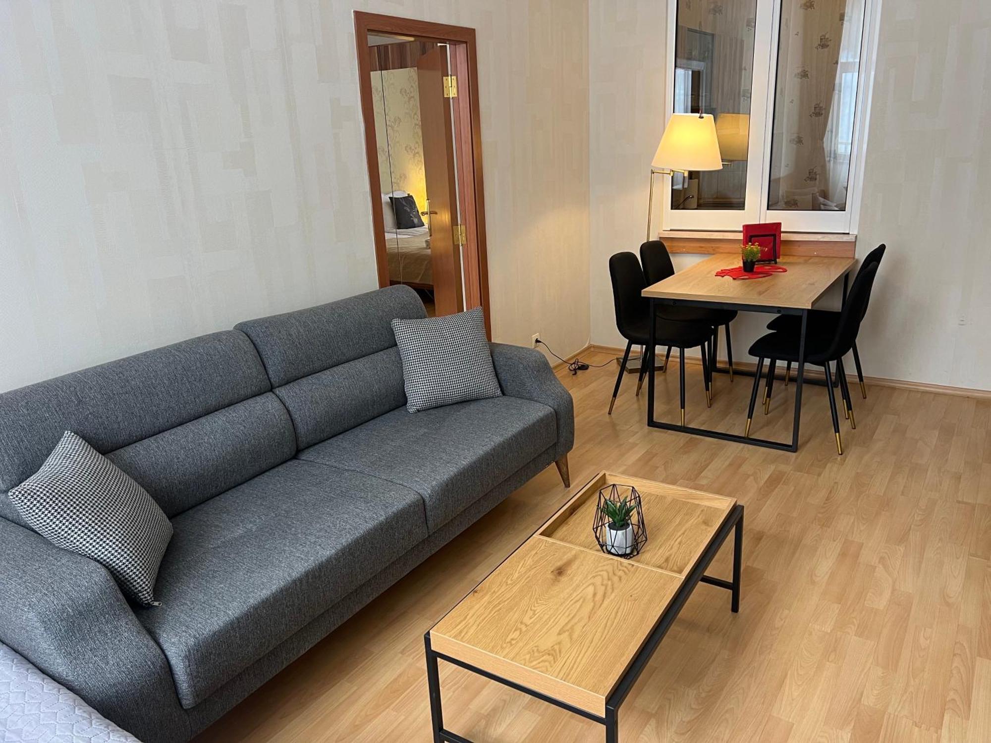 Flora Hotel Apartment 103 波罗维茨 外观 照片